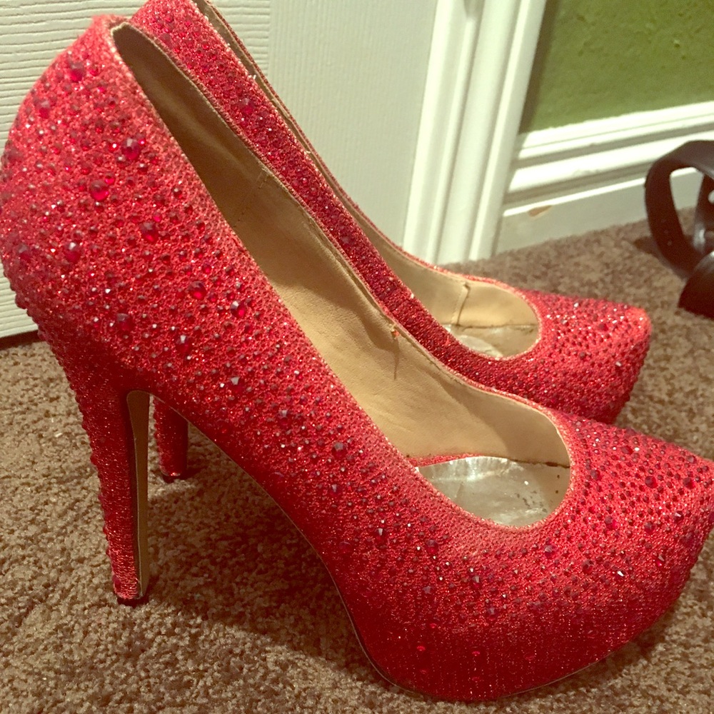 Sparkle red heels